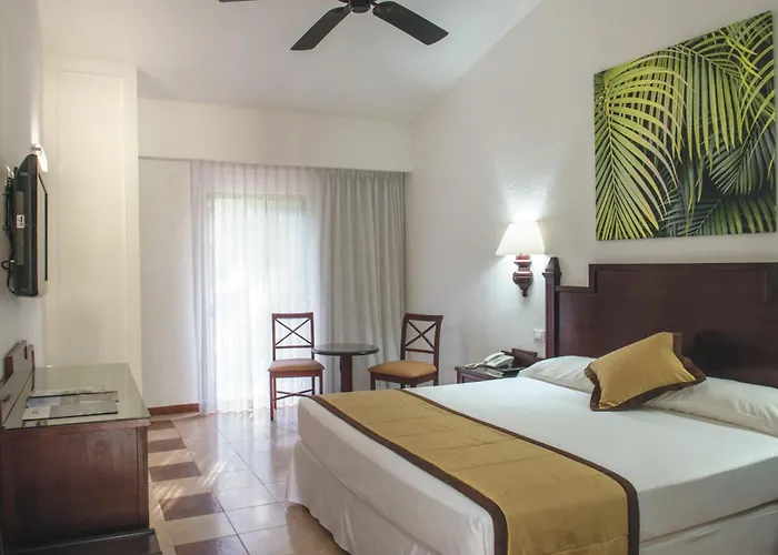 Resort Riu Lupita 5*